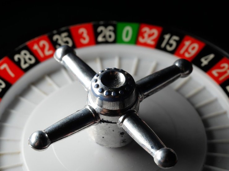 Papan taruhan roulette warkoptoto2 menampilkan semua opsi taruhan, pembayaran, dan indikator real-time